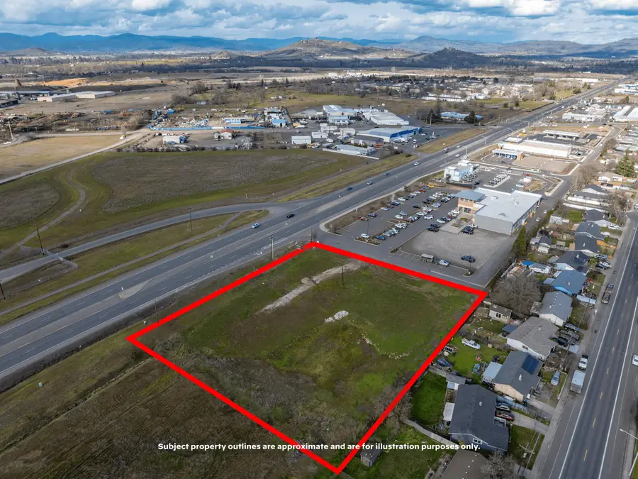 8074 Crater Lake Highway, White City, OR 97503 - #2