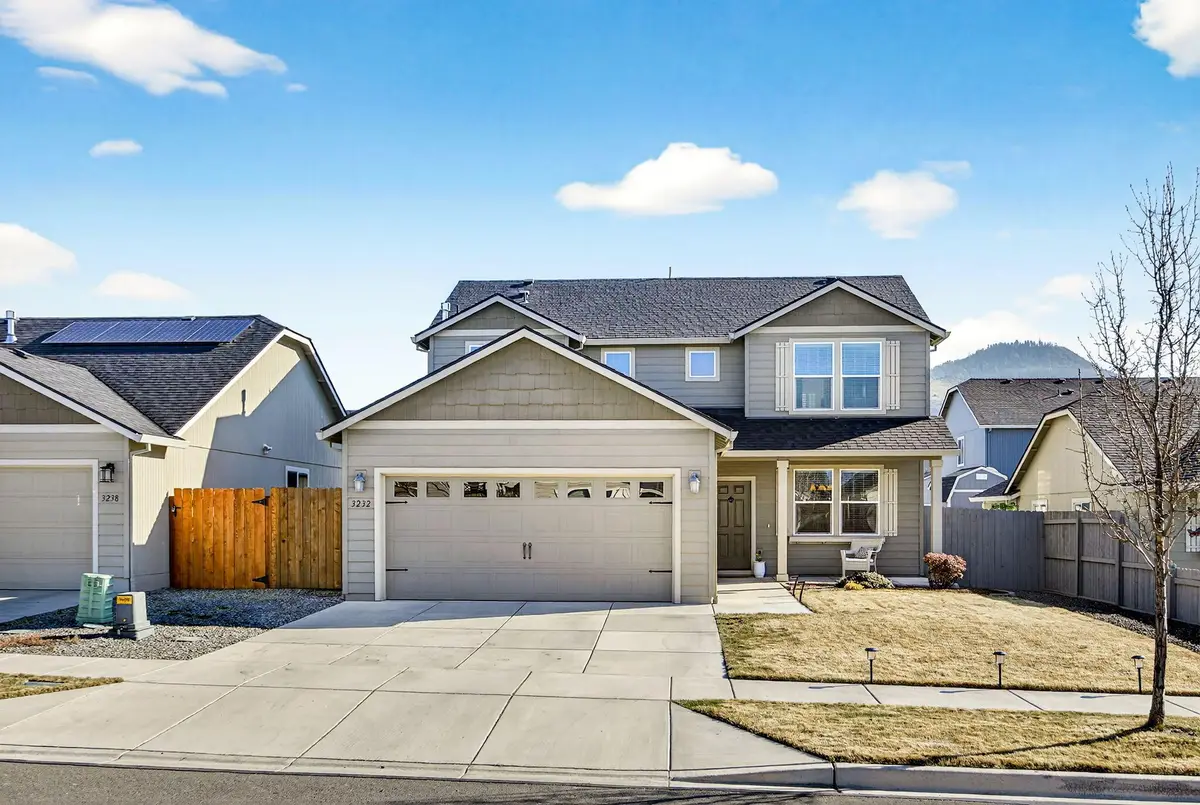 3232 Mccloud Street, Medford, OR 97504 - #1