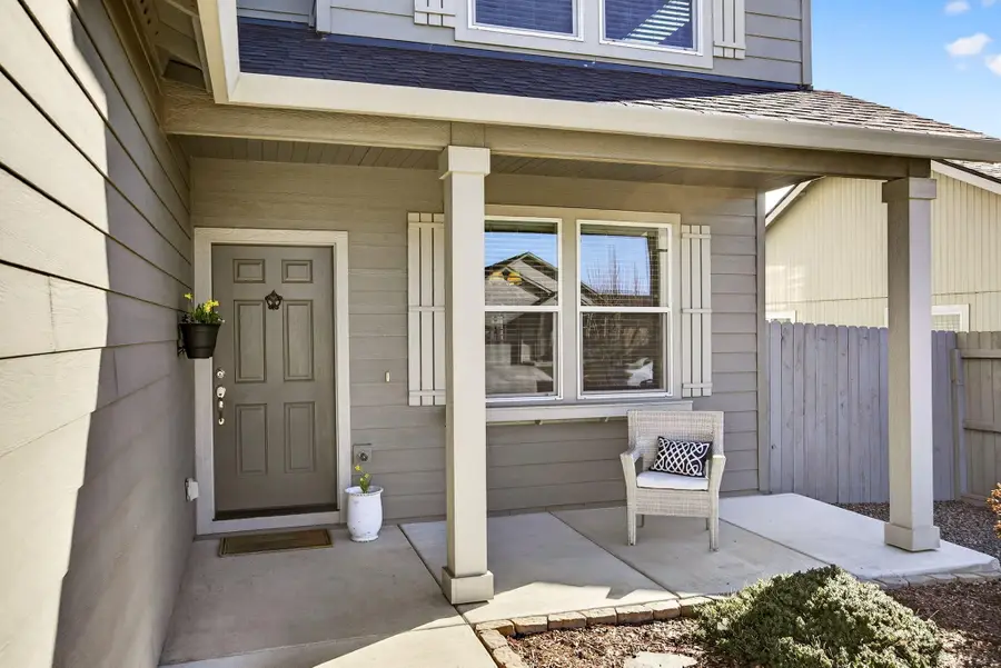 3232 Mccloud Street, Medford, OR 97504 - #3