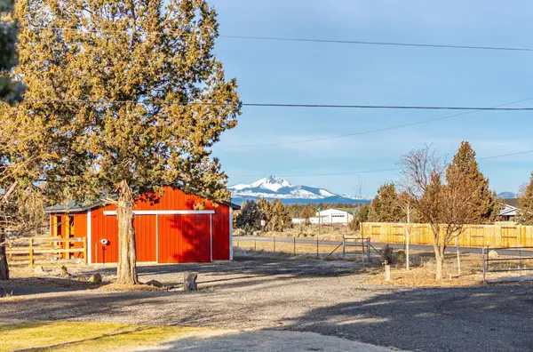 18025 2nd Avenue, Bend, OR 97703