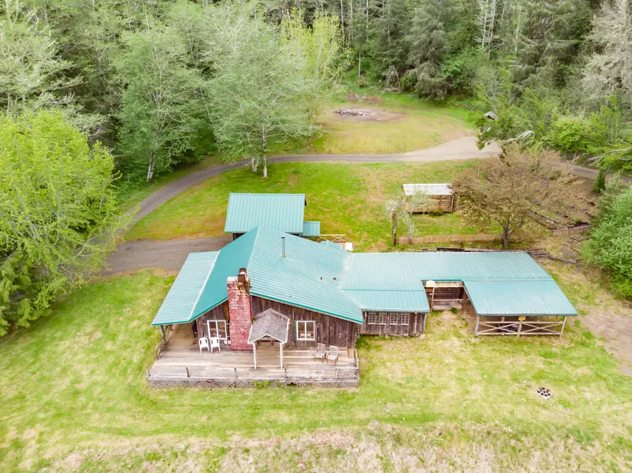 1135 N Widow Creek Road, Otis, OR 97368 - #3