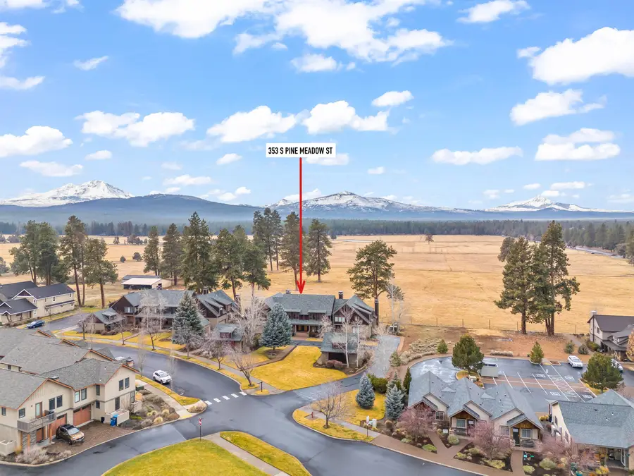 353 S Pine Meadow Street #8, Sisters, OR 97759 - #3
