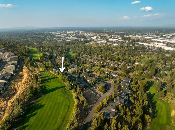 3385 NW Eighteenth Fairway Place, Bend, OR 97703