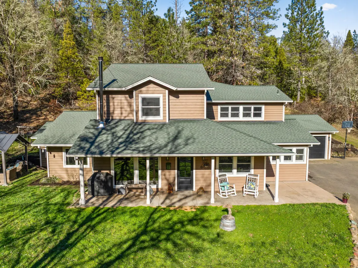 18781 E Evans Creek Road, Rogue River, OR 97537 - #1