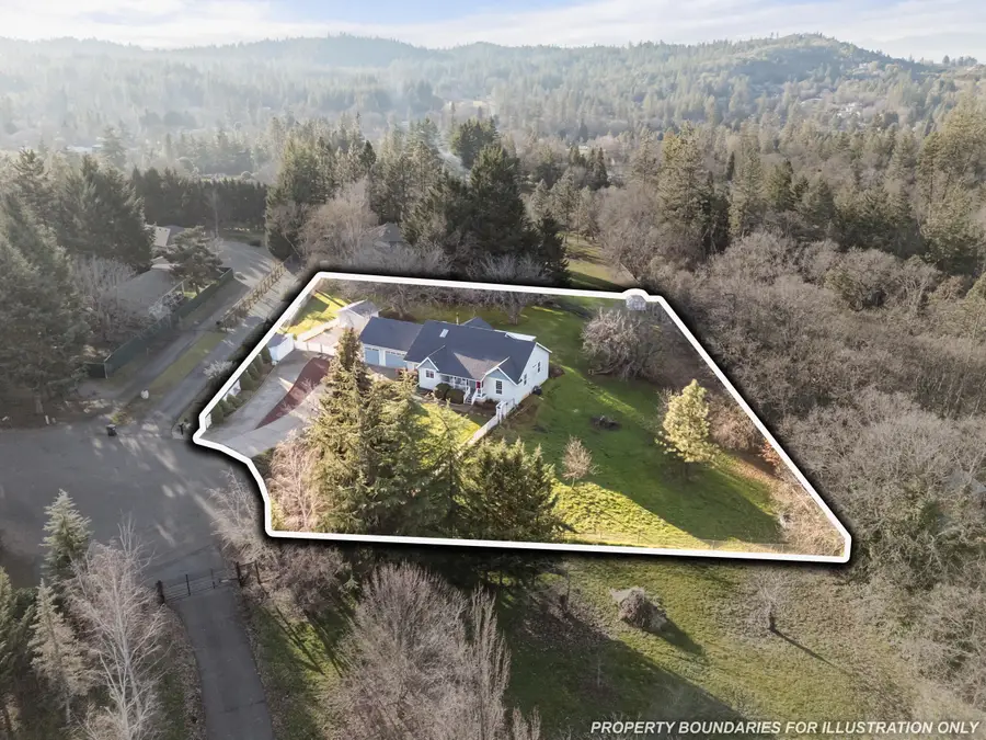 334 Village Lane, Grants Pass, OR 97527 - Image #3