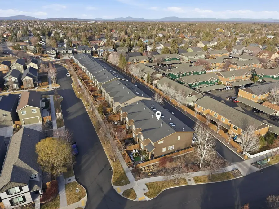 20972 NE High Desert Lane, Bend, OR 97701 - #2