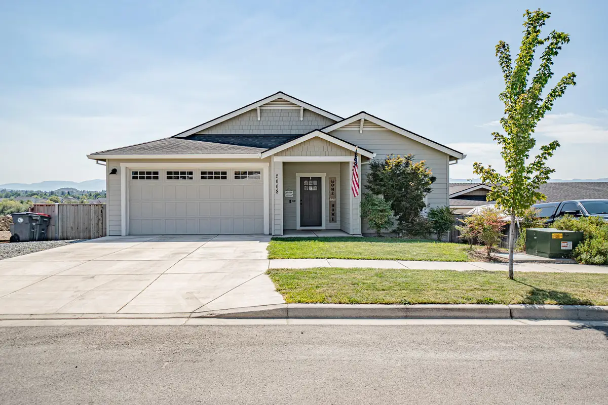 2008 Hondeleau Lane, Medford, OR 97504 - #1