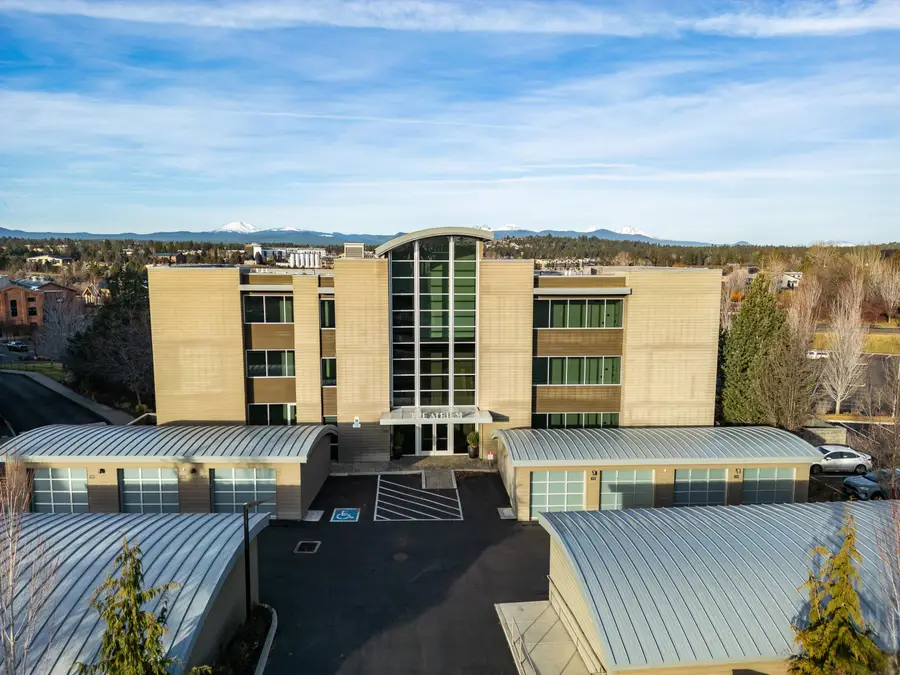 291 SW Bluff Drive #UNIT 320, Bend, OR 97702 - #2