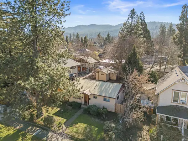 840 B Street, Ashland, OR 97520