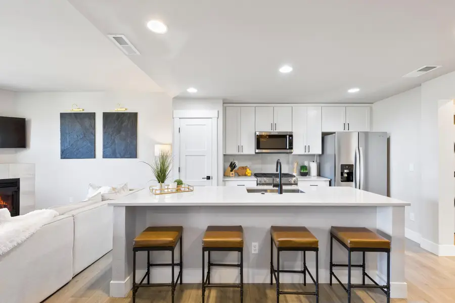 20551 Gloucester Lane, Bend, OR 97701 - #3