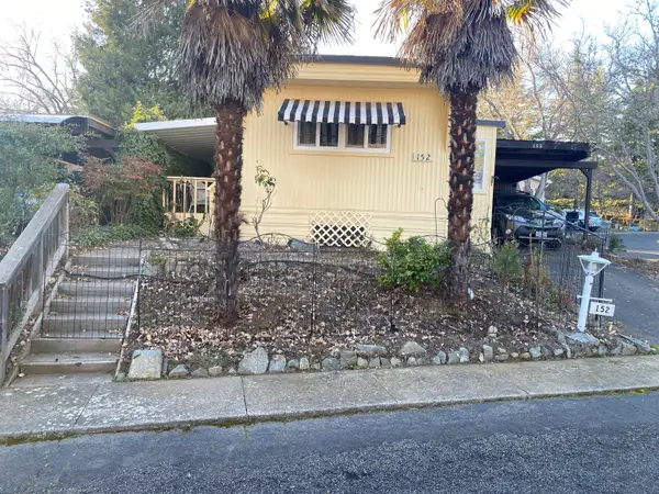 1055 N 5th Street #UNIT 152, Jacksonville, OR 97530