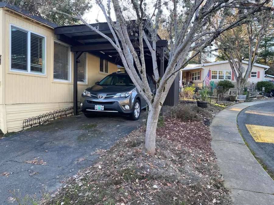 1055 N 5th Street #UNIT 152, Jacksonville, OR 97530 - #2