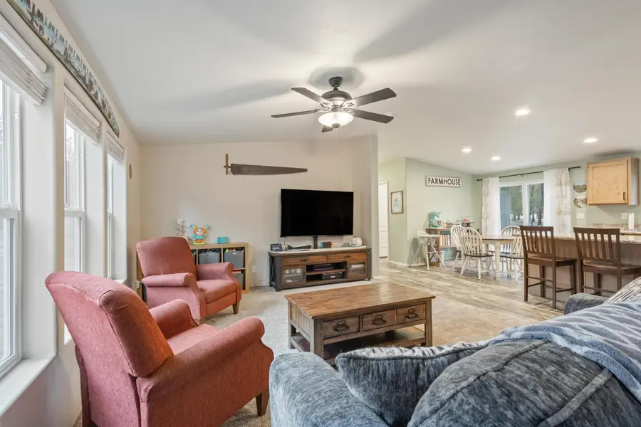 51974 Wickiup Avenue, La Pine, OR 97739 - #2