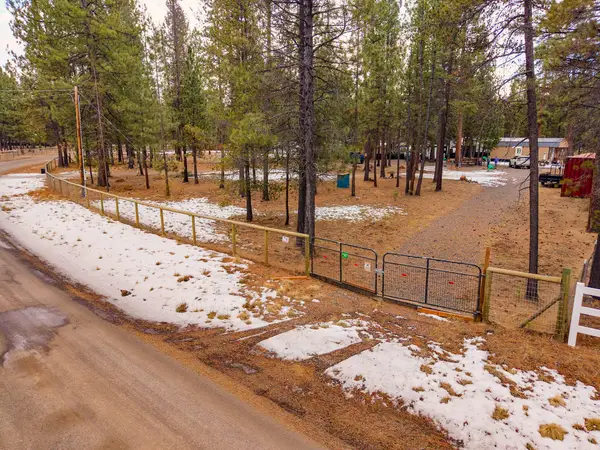 52739 Ammon Road, La Pine, OR 97739