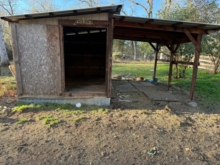 3759 Dick George Road, Cave Junction, OR 97523 - Image #3