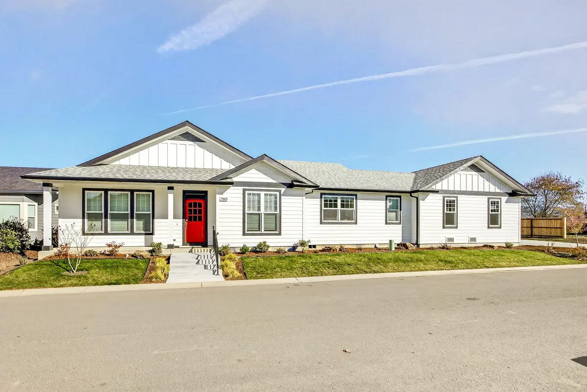 280 Oak Valley Drive, Talent, OR 97540 - #1