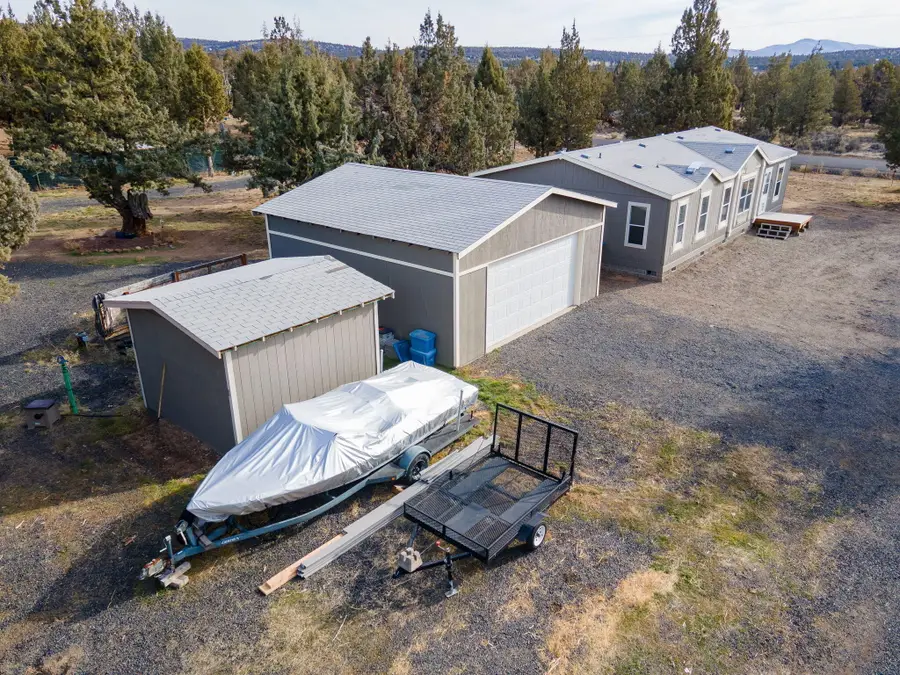 3049 SE Custer Road, Prineville, OR 97754 - #2
