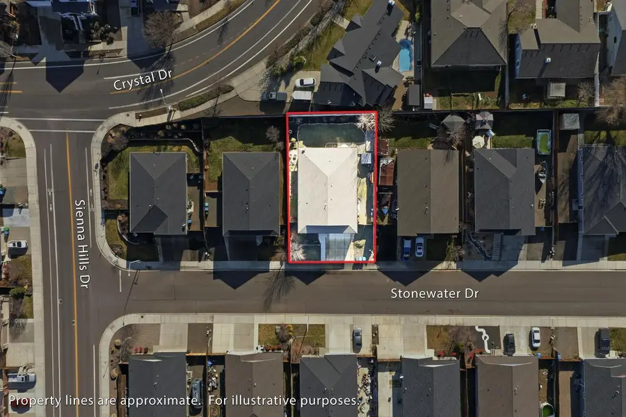 917 Stonewater Drive, Eagle Point, OR 97524 - #3