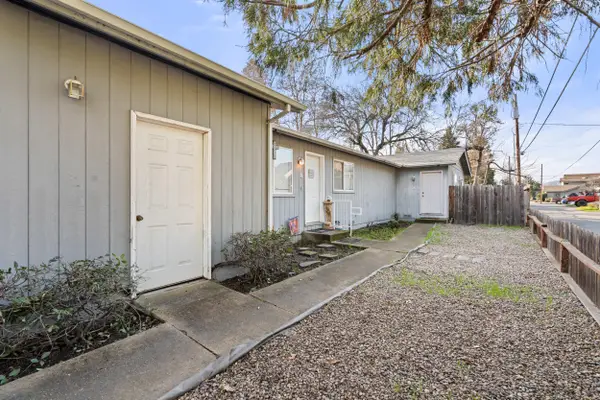 408 SE 10th Street, Grants Pass, OR 97526