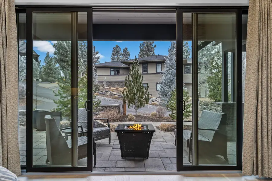 19169 NW Mount Shasta Court, Bend, OR 97703 - #2