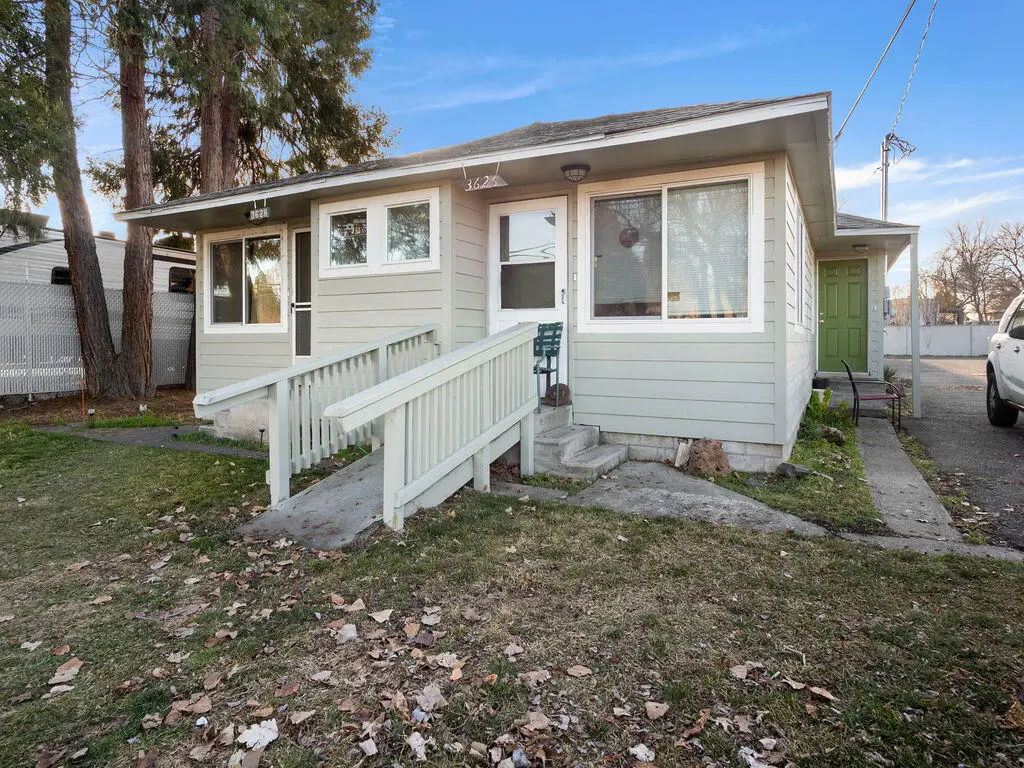 3614 Summers Lane, Klamath Falls, OR 97603 - #1