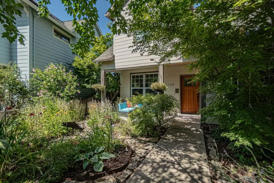 2729 Clay Creek Way, Ashland, OR 97520 - #3