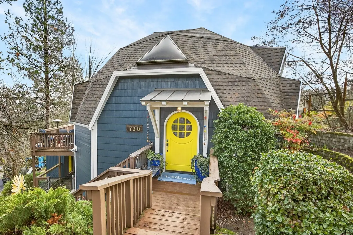 730 Grover Street, Ashland, OR 97520 - #1