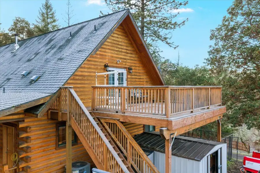 9511 Sterling Creek Road, Jacksonville, OR 97530 - #2