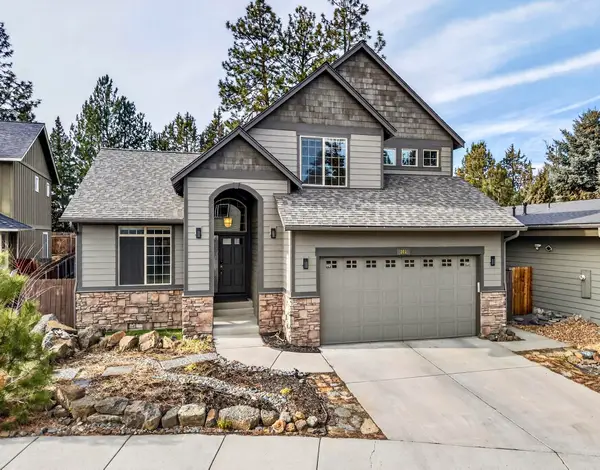 161 SE Rice Way, Bend, OR 97702