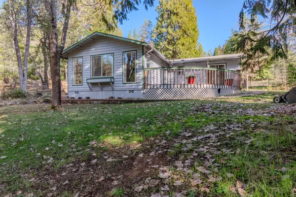 10950 Ramsey Road, Gold Hill, OR 97525