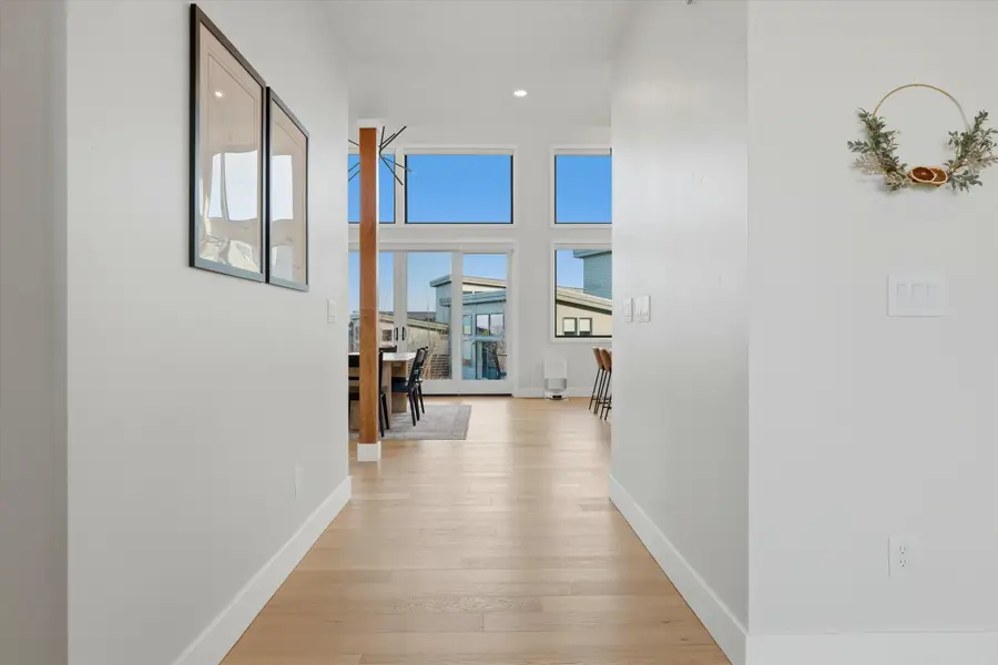 19170 Gateway Loop, Bend, OR 97702 - #3