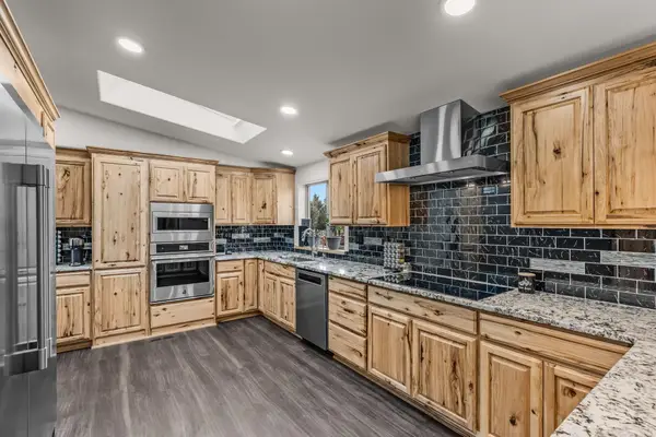 4229 SE Tillamook Loop, Prineville, OR 97754