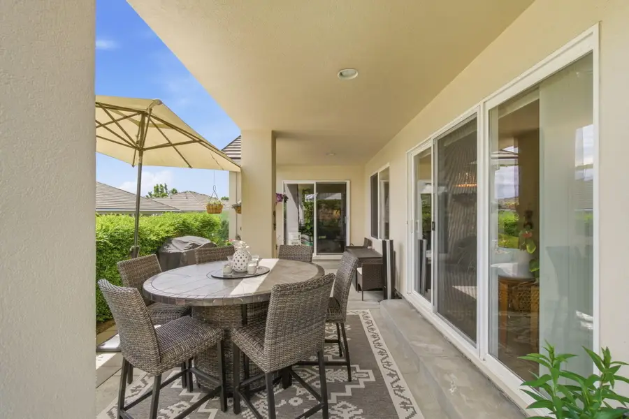 732 Cherrywood Drive, Medford, OR 97504 - #3