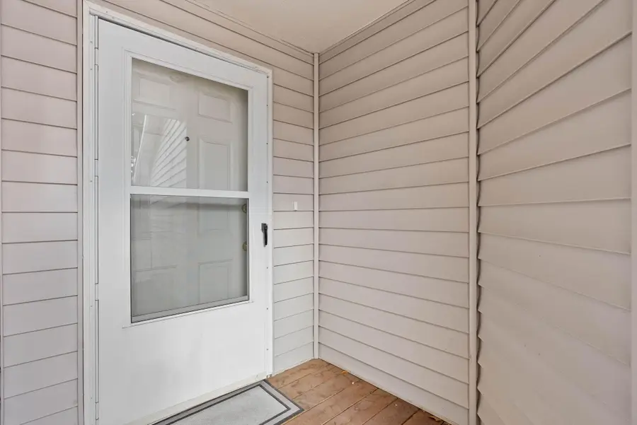 1801 NE Purcell Boulevard #APT 20, Bend, OR 97701 - #3