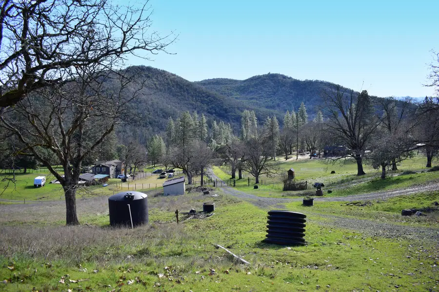 12940 Highway 234, Gold Hill, OR 97525 - #2