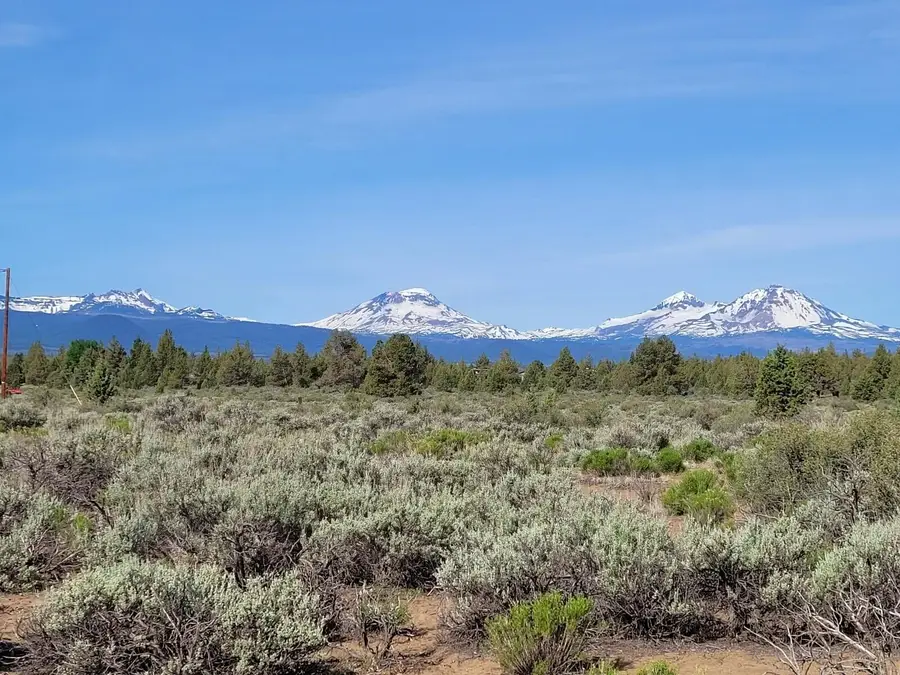 17940 4th Avenue, Bend, OR 97703 - #3