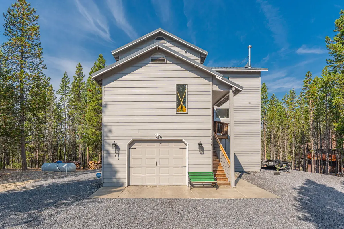 142016 Blue Sky Way, Crescent Lake, OR 97733 - #1