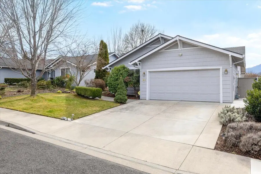 88 Mountain View Drive, Phoenix, OR 97535 - #3