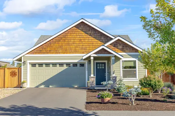 51780 Mountain Pine Street, La Pine, OR 97739