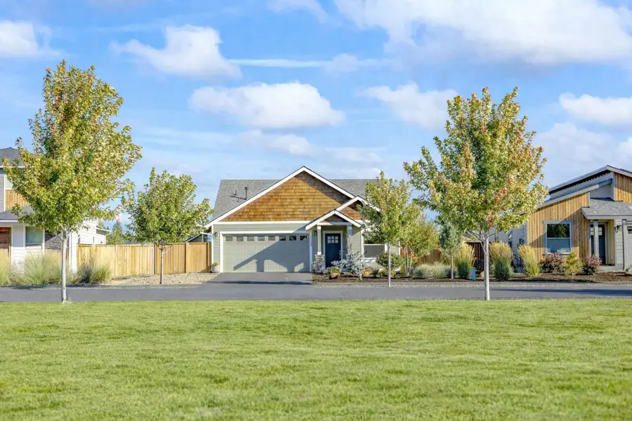 51780 Mountain Pine Street, La Pine, OR 97739 - #2