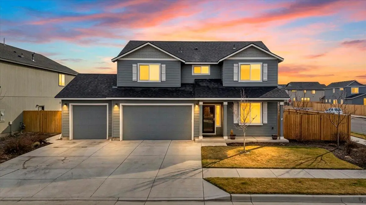 3308 NW 9th Street, Redmond, OR 97756 - #1