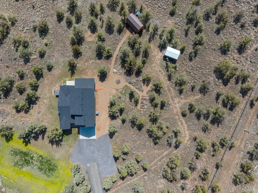 9444 SW Copper Road, Powell Butte, OR 97753 - #2