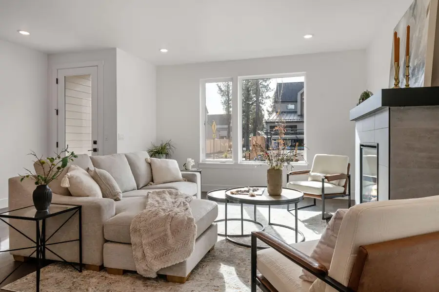 1086 W Linda #Lot 2, Sisters, OR 97759 - #2