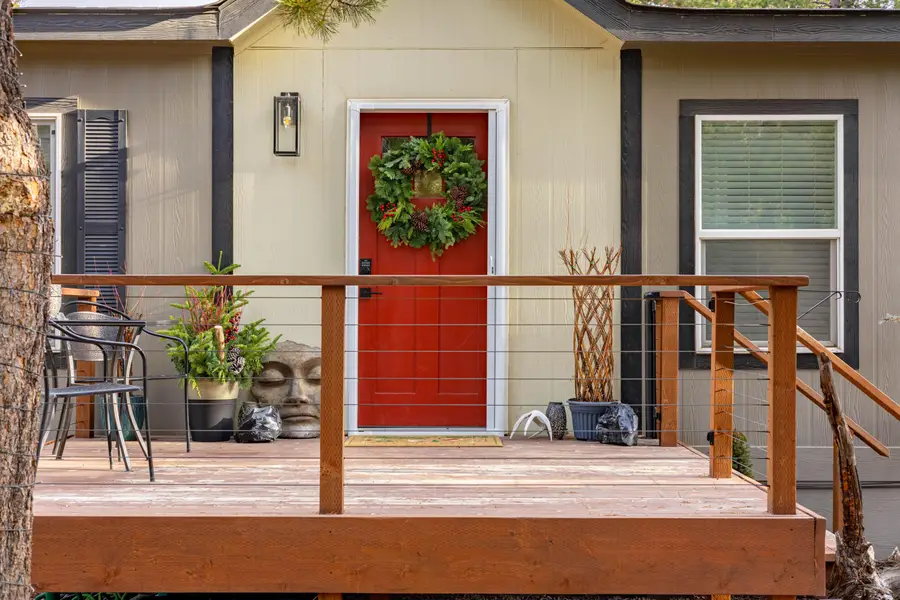 53740 Pradera Place, La Pine, OR 97739 - #3