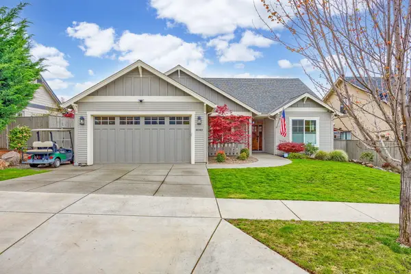 4040 Crystal Springs Drive, Medford, OR 97504