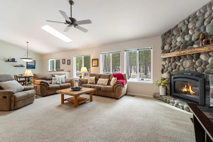 55565 Wagon Master Way, Bend, OR 97707 - #2