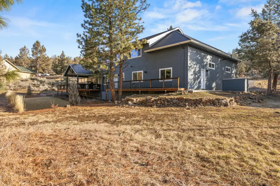 9536 Kestrel Road, Klamath Falls, OR 97601 - #3