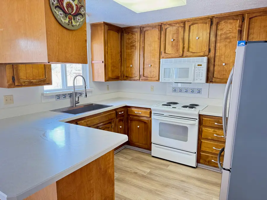 21024 SE Azalia Avenue, Bend, OR 97702 - #3