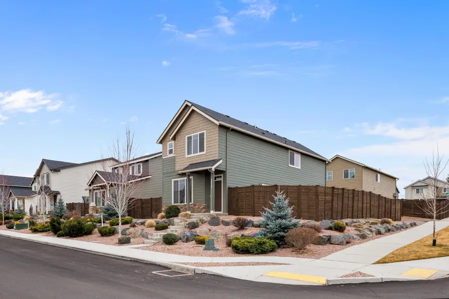 20545 SE Evian Avenue, Bend, OR 97702 - #2