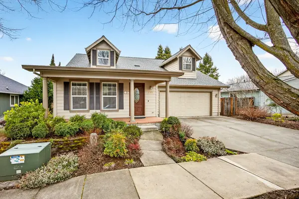 150 Graham Way, Talent, OR 97540